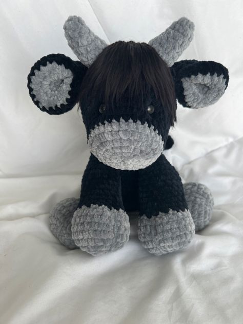 Crochet Cow Fluffy, Plush Cow Crochet, Black Highland Cow, Fuzzy Cow Crochet, Giant Cow Crochet, Highland Cow Crochet, Crotchet Plushies Cow, Black And White Roses, Cow Crochet