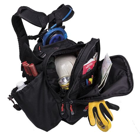 Wildland Fire Gear, Wildland Firefighter Gear, Heat Safety, Fire Gear, Firefighter Gear, Firefighter Emt, Wildland Fire, Wildland Firefighter, Chest Rig