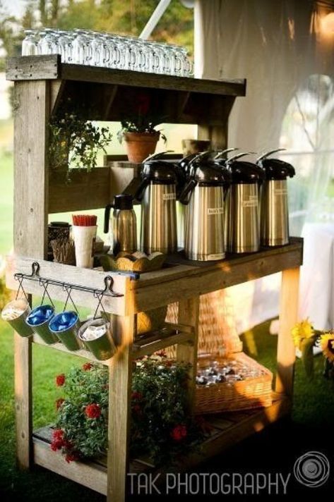 Wedding Drink Station, Cha Bar, Food Stations, Drink Station, Tea Bar, Hot Chocolate Bars, Party Bars, Cocoa Bar, Coffee Corner