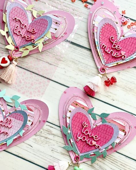 Valentine Embellishments, Valentine's Design, Valentine Craft Decorations, Valentine Paper Crafts, Scrapbook Techniques, Valentine Paper, Vintage Valentines Decorations, Embellishments Diy, San Valentine