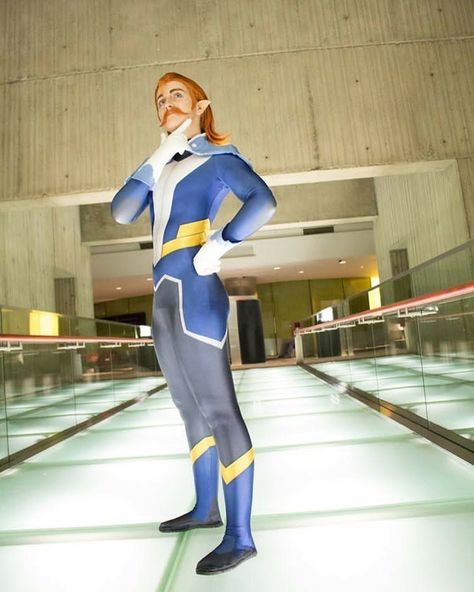 Voltron Coran costume cosplay Voltron Coran, Coran Voltron, Voltron Cosplay, Cosplay Photography, Voltron Funny, Cosplay Naruto, Ren Fair, Gorgeous Man, Voltron Comics