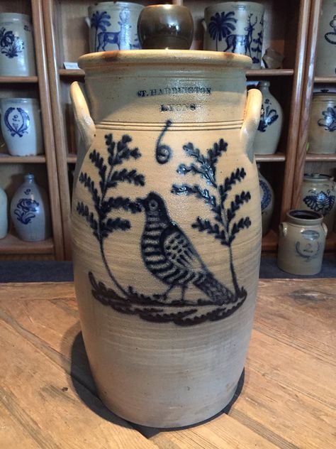 Antique Stoneware, Stoneware Pottery, Beautiful Blue, Decoupage, Stoneware, Planter Pots, Art Inspiration, Birds, Ceramics