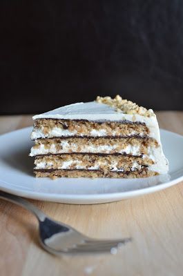 Hazelnut Torte Recipe, Hazelnut Meringue, Showstopper Cakes, A Slice Of Cake, Meringue Desserts, Meringue Cake, Torte Recipe, Slice Of Cake, Hazelnut Cake