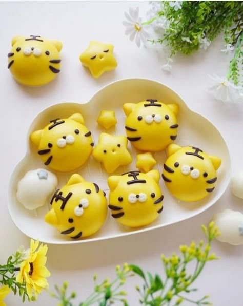 Bakpao Character, Bakery Packaging Design, Mochi Recipe, How To Make Marshmallows, Sweet Dumplings, Cute Buns, Bao Buns, Kawaii Cooking, Pretty Dessert