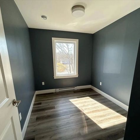 Charcoal Linen Benjamin Moore, Benjamin Moore Charcoal, Linen Paint Color, Paint Bathroom, Coordinating Colors, Benjamin Moore, Paint Color, Real Pictures, Home Interior