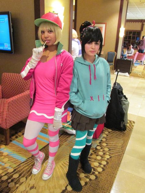 Vanellope Cosplay, Disney Costumes Diy, Ideas For Best Friends, Scooby Gang, Kostum Halloween, Friend Costumes, Timmy Turner, Matching Halloween Costumes, Disney Costume