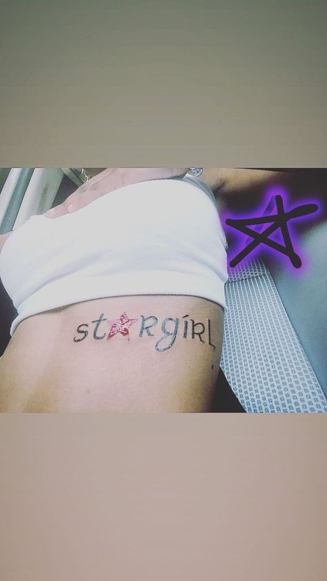 Simple Tattoo Black Women, Tattoo Ideas On Your Side, Cute Thigh Tattoos Black Women Small, Partygetsmewetter Tattoo, Simple Tattoos Black Women, Uncommon Tattoos For Women, Baddie Tats Arm, Trap Tattoos For Women, Love Tattoo Ideas