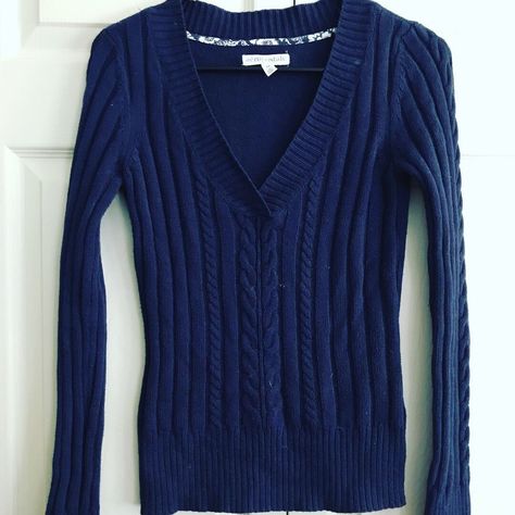 This Gorgeous Navy Aeropostale Sweater Has Incredible Detail. It’s Such A Classic Statement Piece! Never Worn.