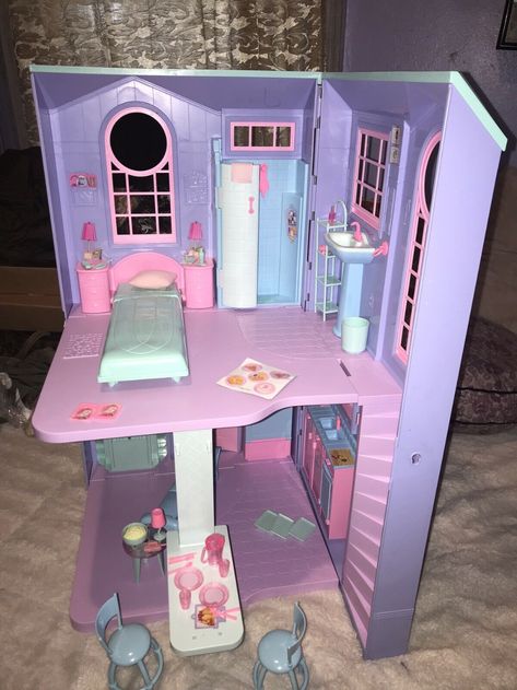 Barbie Townhouse, Furnished House, Barbie Sets, New Barbie, Porch Light, Kawaii Toys, Clear Tape, Barbie Doll House, Happy Party