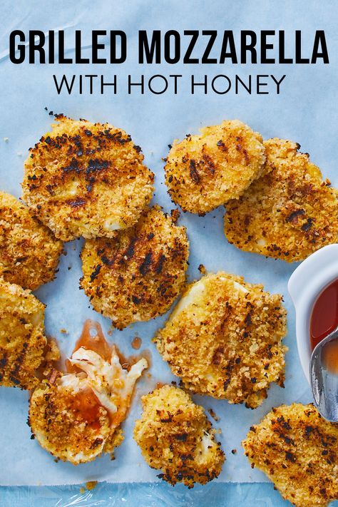 If you love the crunchy, salty cheesiness of mozzarella sticks, you'll be over the moon for this made-from-scratch grilled version. The hot-honey drizzle makes this appetizer completely addictive — it's guaranteed to be gone in a flash! Honey Appetizers, Grilled Mozzarella, Mozzarella Appetizers, Vegan Jerky, Pork Skewers, Gluten Free Shopping, Organic Cooking, Honey Sauce, Mozzarella Sticks