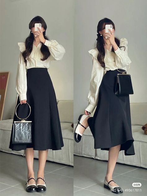 Modest Modern Outfits Casual, Korea Skirt Outfit, Asian Elegant Outfit, Korean Long Skirt Fashion, Black Satin Skirt Outfit Classy, Korean Long Skirt, Long Skirt Outfits Korean, Chinese Fashion Street, Long Skirt Fashion