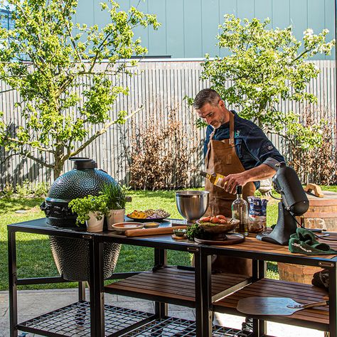 Big Green Egg | The perfect outdoor kitchen for your Big Green Egg Built In Green Egg Outdoor, Green Egg Outdoor Kitchen Ideas, Egg Outdoor Kitchen, Green Egg Outdoor Kitchen, Big Green Egg Outdoor Kitchen, Big Green Egg Table, Green Egg Bbq, Big Green Egg Grill, Green Egg Grill