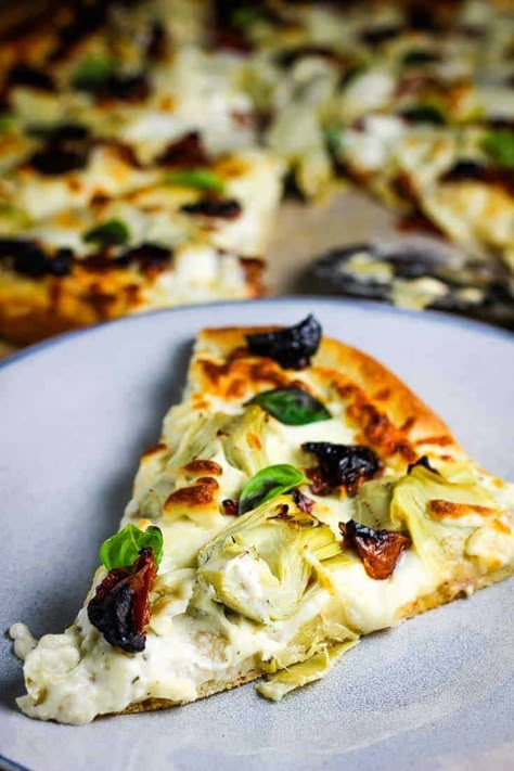 Boursin Cheese Pizza, Meat Flatbread Recipes, Unique Italian Dinner Recipes, Boursin Cheese Sandwich Recipes, Boursin Pizza, Recipes Using Boursin Cheese, Recipes With Boursin Cheese, Sun Dried Tomato Pizza, Boursin Cheese Sauce