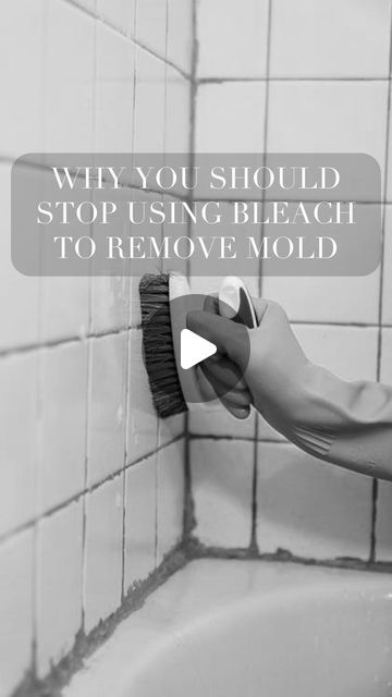 Mold Remover Bathroom, Cleaning Bathroom Mold, Remove Mold, Mold In Bathroom, Cleaning Mold, Clean Bathtub, Clean Cleaning, Mold Remover, Shower Cleaner