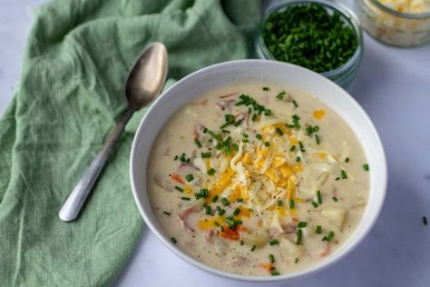 Potato Soup Cream Cheese, Potato Soup With Cream Cheese, Soup With Cream Cheese, Mushroom Potato Soup, Hash Brown Potato Soup, Potato Cheese Soup, Creamy Cheesy Potatoes, Creamy Potato Soup Recipe, Cream Cheese Potatoes