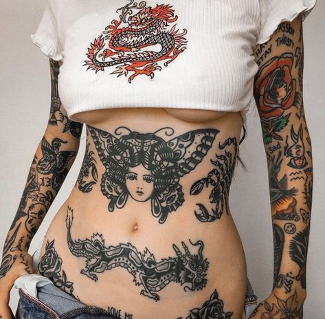 Traditional Tattoo Woman, Tummy Tattoo, Tato Tradisional, Backpiece Tattoo, Stomach Tattoos Women, Traditional Tattoo Inspiration, Torso Tattoos, Traditional Tattoo Sleeve, Stomach Tattoos