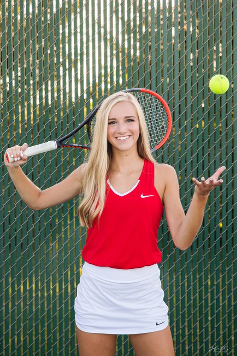 Abbi Nolte | Metamora Township High School Class of 2020 senior pictures | Shelby Photography Tennis Studio Photoshoot, Tennis Senior Banner Poses, Tennis Senior Photos, Tennis Media Day Poses, Tennis Poses Photo Ideas, Tennis Pictures Poses, Tennis Portraits, Tennis Photoshoot Ideas, Sports Senior Pictures