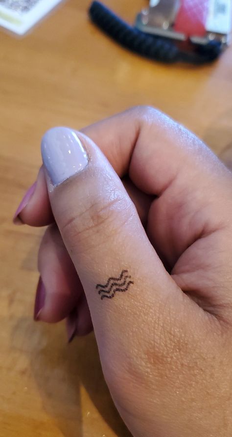 Waves Finger Tattoo, Finger Wave Tattoo, Wave Finger Tattoo, Tattoo Finger, Finger Wave, Wave Tattoo, Finger Waves, Finger Tattoo, Waves Tattoo