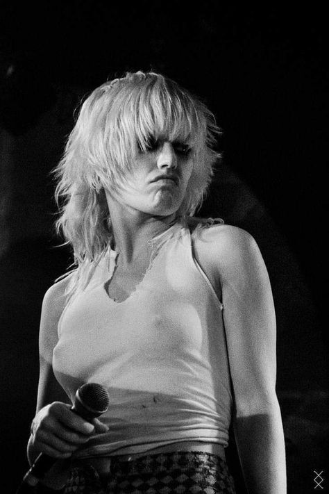 Debbie Harry 70s, Judas Lady Gaga, Music Documentary, Amy Taylor, Deborah Harry Blondie, Deborah Harry, Blondie Debbie Harry, Riot Grrrl, Women In Music