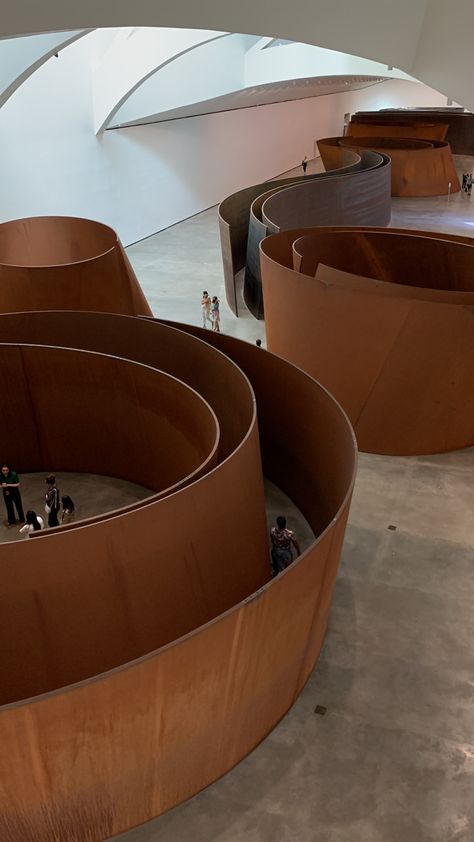 Adachi Museum, British Museum Art Images, Guggenheim Museum Bilbao, Sand Drawing, Richard Serra, 90s Design, Guggenheim Museum, Murals Street Art, Museum Architecture