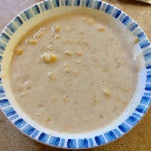 Hominy Corn Porridge - Chinese-Jamaicangirl.com Jamaican Meals, Corn Porridge, Plantain Porridge, Island Recipes, Jamaica Food, Jamaican Dishes, Oven Chicken Recipes, Salted Caramel Fudge, Jamaican Food