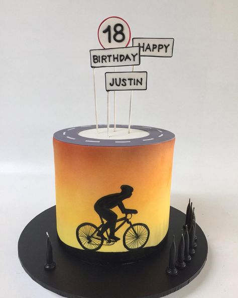 Anna Maria Roche on Instagram: “Created this bike themed cake for Justin as he raised money for open doors Australia by riding his bike across the country. #bikecake…” Bicycle Cakes For Men, Cycling Cake, Bicycle Cake, Bike Cakes, 50th Cake, Butterfly Cakes, Pretty Birthday Cakes, Cakes For Men, 6th Birthday Parties