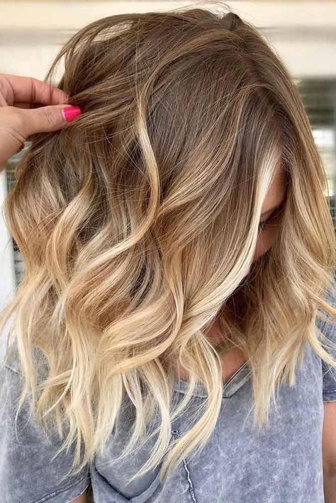 Blond Ombre, Balayage Blonde, Vlasové Trendy, Frontal Hairstyles, Brown Blonde Hair, Ombre Hair Color, Blonde Ombre, Different Hairstyles, Shoulder Length Hair