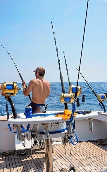 Deep Sea Fishing Boats, Fishing Images, Marlin Fishing, Game Fishing, Summer Fishing, Salt Water Fishing, Salt Water Fish, Blue Marlin, Hatteras Island