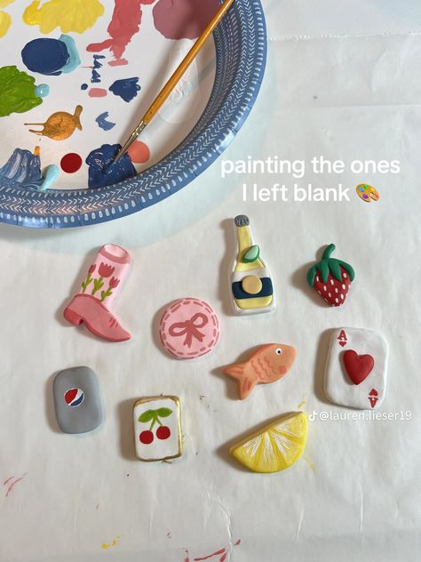 Oven Bake Clay Ideas Aesthetic, Air Dry Clay Checkers Board, Mini Magnets Diy, At Home Clay Projects, Oven Bake Clay Crafts, Ceramic Fridge Magnets, Bake Clay Projects, Oven Bake Clay Projects, Cute Aesthetic Crafts