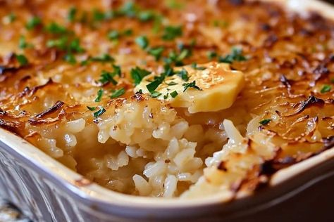 This French Onion Soup Rice is a flavorful and comforting dish that combines the savory taste of French onion soup ... Read more French Onion Rice Soup, Rice With French Onion Soup, Rice French Onion Soup, Onion Soup Rice Recipe, Oven Baked French Onion Soup Rice, Parsley Soup, Soup Appetizers, Baked Fries, Sauteed Mushrooms