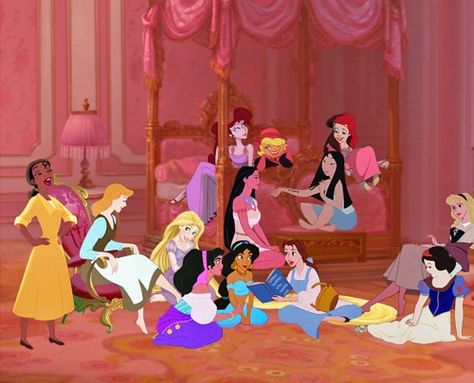 Disney Princess Slumber Party: Story Time! (Tiana, Cinderella, Rapunzel, Esmeralda, Megara, Pocahontas, Jasmine, Lottie, Belle, Mulan, Arielle, Snow White and Aurora). Disney Genderbend, Disney Crossover, Animation Disney, Disney Crossovers, Wonderful World Of Disney, Fairest Of Them All, Film Disney, I Love Disney, Wish Upon A Star