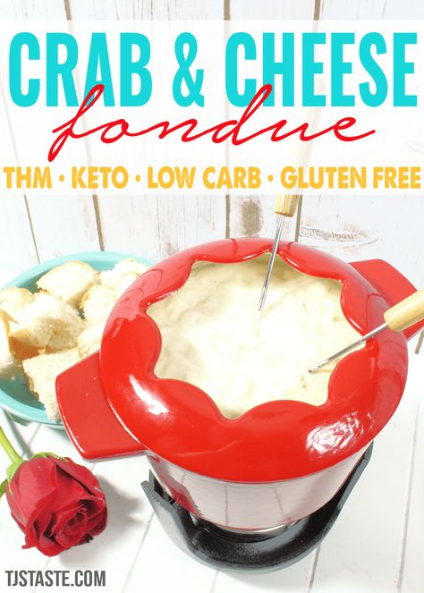 Cheese Fondue Dippers, Fondue Recipes Meat, Best Cheese Fondue, Easy Cheese Fondue, Melting Pot Recipes, Cheese Fondue Recipe, Fondue Dippers, Easy Fondue, Superbowl Recipes