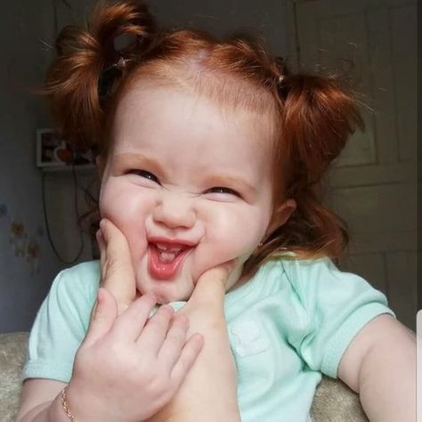 Aqui você encontrará diversas fotos, frases e gifs de diversos temas … #nãoficção # Não ficção # amreading # books # wattpad Redhead Baby, Ginger Babies, Cute Babies Photography, Girls With Red Hair, Baby Family, Future Baby, Baby Fever, Sweet Girls