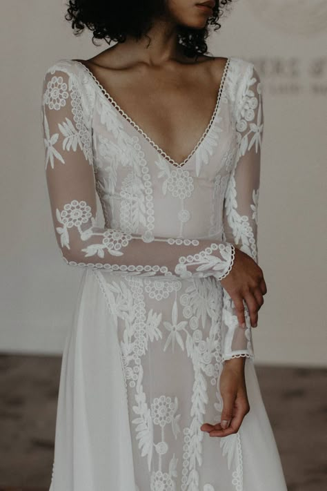 Ivory Lace Boho Wedding Dress, Sheer Neckline Wedding Dress, Long Sleeve Wedding Dress Casual, Lace Wedding Dress With Long Sleeves, Vintage Vibe Wedding Dress, Long Sleeve Wedding Dress Petite, Lace Long Sleeved Wedding Dress, 70s Inspired Wedding Dresses, Southwest Wedding Dress