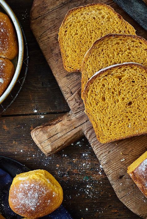 Pumpkin Yeast Bread Recipe, Pumpkin Yeast Bread, Harvest Bread, Bread Substitute, Best Thanksgiving Recipes, Yeast Bread Recipes, King Arthur Flour, Yeast Bread, Bread Machine Recipes