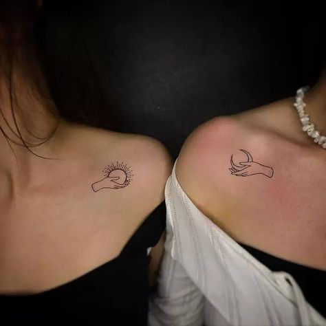 Unique Friendship Tattoos, Fl Tattoo, Best Friend Tattoo Ideas, Friend Tattoo Ideas, Cute Best Friend Tattoos, Matching Tattoos For Siblings, Best Friend Tattoo, Matching Friend Tattoos, Cute Matching Tattoos