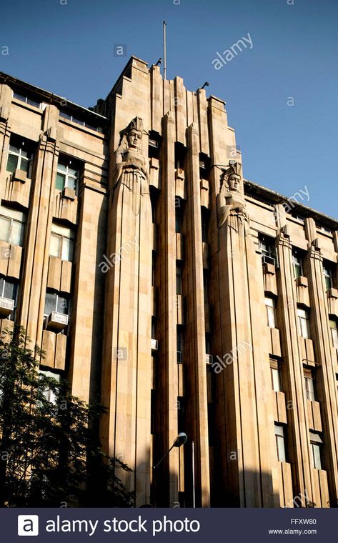 History art deco building , Bombay Mumbai , Maharashtra , India Stock Photo Art Deco Mumbai, South Bombay, Mumbai Art, Aquarium Art, Art Deco Exterior, Klimt Art, India Images, Art Deco Buildings, History Art