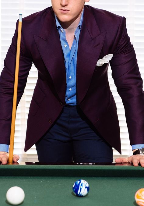 Purple Blazer Outfit Men, Burgundy Blazer Outfit, American Casual Style, Purple Tuxedo, European Fashion Winter, Maroon Blazer, Blazer Outfits Men, Sport Jacket Men, Mens Fashion Casual Winter