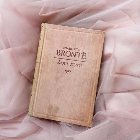 ‘Jane Eyre’ by Charlotte Brontë #book #charlottebronte #janeeyre #aesthetictumblr #aesthetic Pastel Academia, Book Perfume, Pink Academia, Quotes Literature, Light Academia Aesthetic, Romantic Academia, Charlotte Bronte, Jane Eyre, Academia Aesthetic