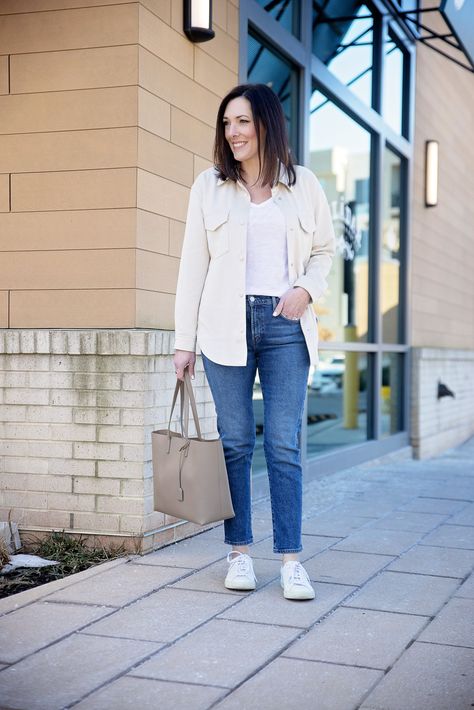 Jo-Lynne Shane styling a solid beige shacket with Veja sneakers for an elevated take on this winter/spring 2021 trend. Ivory Shacket Outfit, Beige Shacket Outfit, Beige Shacket, Utility Jacket Outfit, Comfy Spring Outfits, Shacket Outfit, Outfit For Spring, Jolynne Shane, Solid Beige