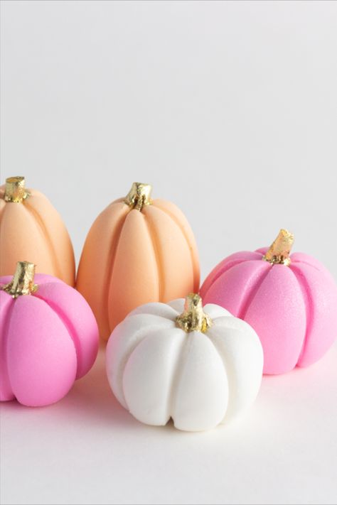 Pumpkin Fondant, Fondant Pumpkins, Pumpkin Cravings, Foam Clay, Store Window Display, Pumpkin Birthday, Pumpkin Party, Store Window, Pink Pumpkins