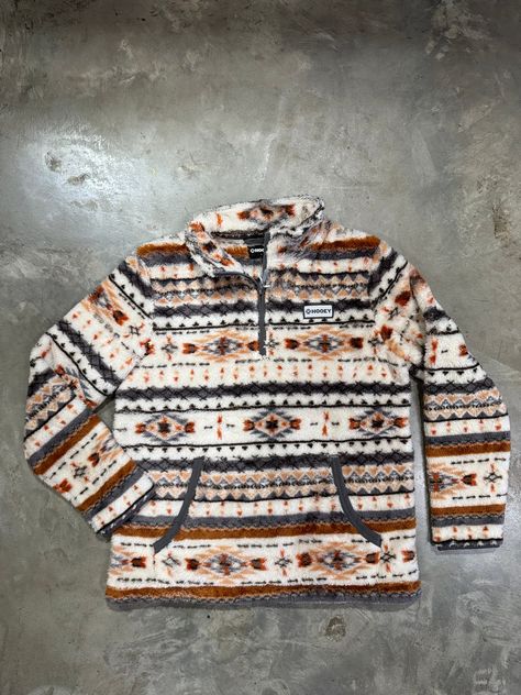 Wrap yourself in warmth and style with the Hooey Aztec All Over Fleece Pullover. This pullover features a striking Aztec pattern in a harmonious blend of Cream, Grey, and Tan, offering a perfect mix of rugged and refined. The fleece fabric ensures cozy comfort, making it ideal for chilly days or cool evenings. Designed for both casual outings and outdoor adventures, this pullover combines functionality with a bold, Southwestern-inspired aesthetic. Whether you're heading to a bonfire or relaxing Western Fleece Pullover, Aztec Fleece Jacket, Hooey Hoodies, Southern Fits, Western Shopping, Country Outfit Ideas, Western Hoodies, Outlaw Women, Aesthetic Cowgirl