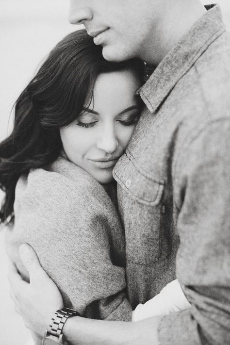 Love this photo by @modernromance. Such a  sweet engagement photo. See more romantic engagement poses for inspiration on our blog! Happy Eve, Shooting Couple, Posing Guide, Engagement Poses, Wedding Engagement Photos, Engagement Photo Inspiration, Photo Couple, Couple Photography Poses, Couple Shoot