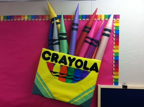 Bulletin Board idea--box of crayons 3-D art. I used a cardboard box. Rolled construction paper for the crayons. Crayon Themed Classroom, 3 D Art, Art Bulletin Boards, Idea Box, School Displays, Crayon Box, Class Decoration, Classroom Displays, Preschool Classroom