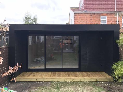 Black Garden Room Ideas, Black Garden Room, Black Summer House, Black Garden Shed Ideas, Black Shed Ideas, Black Garden Shed, Garden Room Black Cladding, Garden Studio Ideas, Garden Outdoor Ideas