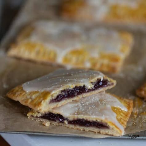 Homemade Sourdough Pop Tarts with Jam Filling - Farmhouse on Boone Sourdough Discard Farmhouse On Boone, Farmhouse On Boone Pop Tarts, Sourdough Pop Tarts Homemade, Pop Tart Icing Recipe, Sourdough Discard Pop Tarts, Sourdough Pop Tarts, Sourdough Scones Recipe, Savory Pop Tarts, Sourdough Desserts