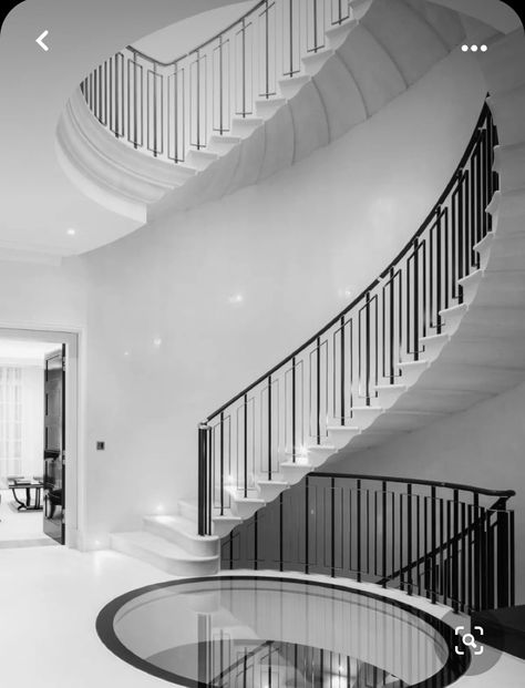 درابزين السلم, Balustrade Design, درج السلم, Luxury Staircase, Staircase Design Modern, Staircase Railing Design, Stairs Design Interior, Iron Staircase, Stair Railing Design