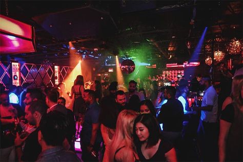 Best Nightclubs in Montreal for your Bachelor Party Masquerade Aesthetic, Party Night Club Aesthetic, Night Club Aesthetic, Nightclub Aesthetic, Disco Club, Party Night Club, Sweet Sixteen Parties, Clubbing Aesthetic, Restaurant Concept