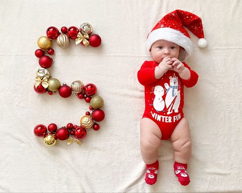 Baby 2 Months Photography Ideas, 5 Months Baby Photoshoot Ideas Christmas, 5 Months Baby Photoshoot Ideas December, 5 Month Christmas Pictures Baby, 5 Month Christmas Pictures, Baby Monthly Photo Ideas Christmas, 5 Month Baby Photoshoot Ideas, Baby 5 Month Photo Ideas, 5 Month Photoshoot