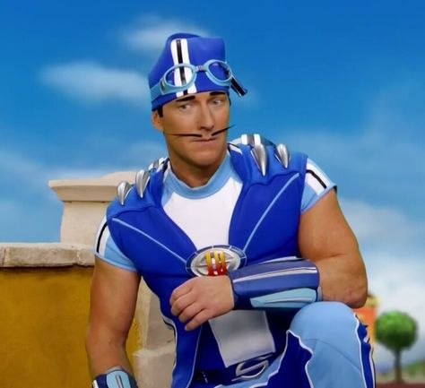 Sporticus Lazy Town, Lazytown Sportacus, Lazy Town Sportacus, Magnus Scheving, Olympic Runners, Childhood Crushes, Lazy Town, I Need Jesus, Discovery Kids